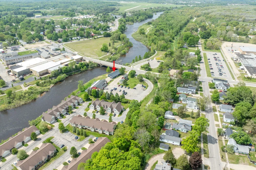 226 Baldwin St Big Rapids, MI 49307