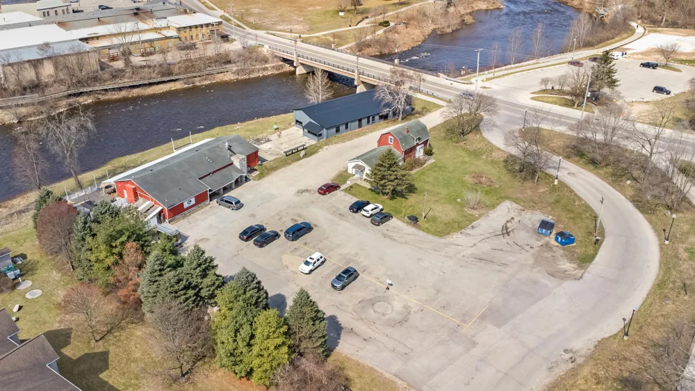 226 Baldwin St Big Rapids, MI 49307