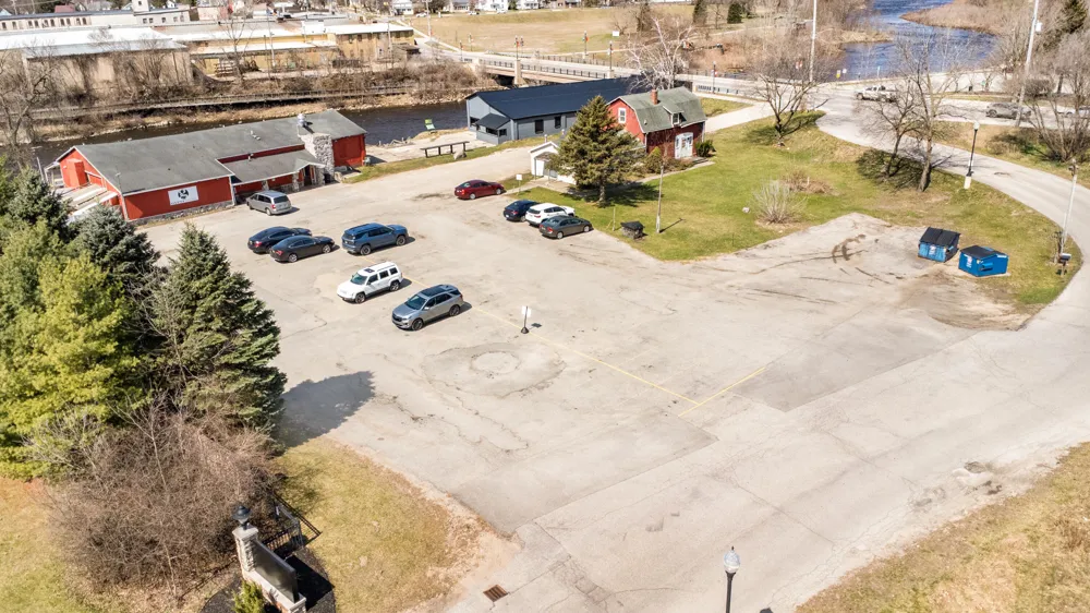 226 Baldwin St Big Rapids, MI 49307
