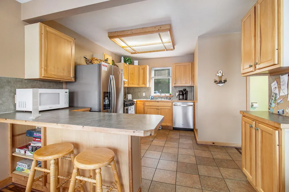 5293 W Monroe Road Pentwater, MI 49449