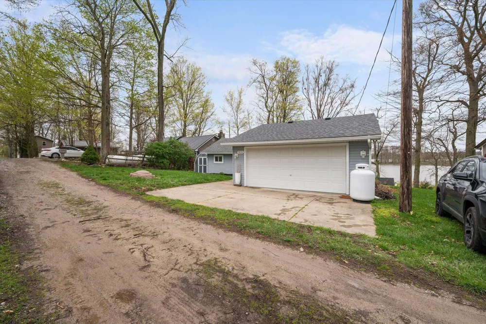 9874 Highland Drive Montgomery, MI 49255