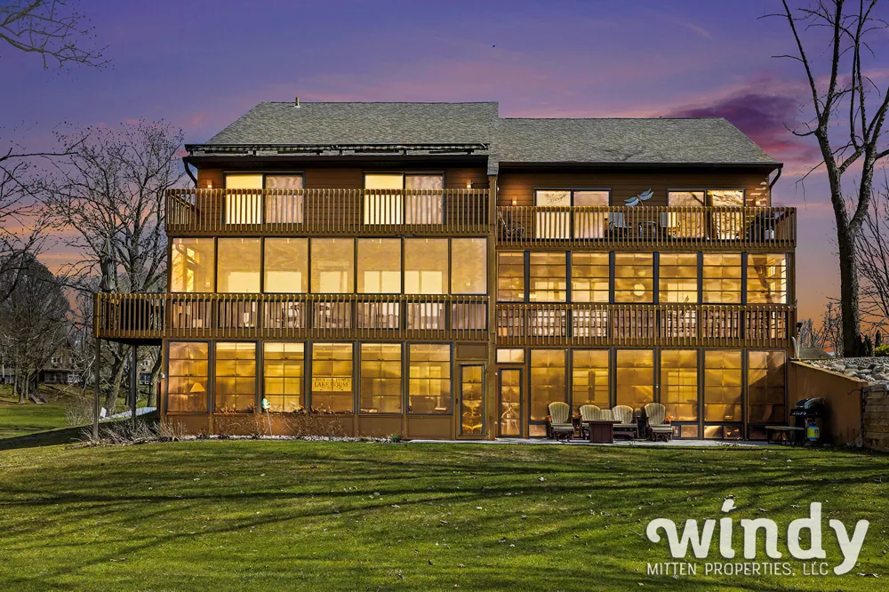 5576 Watervliet Road #1A Watervliet, MI 49098