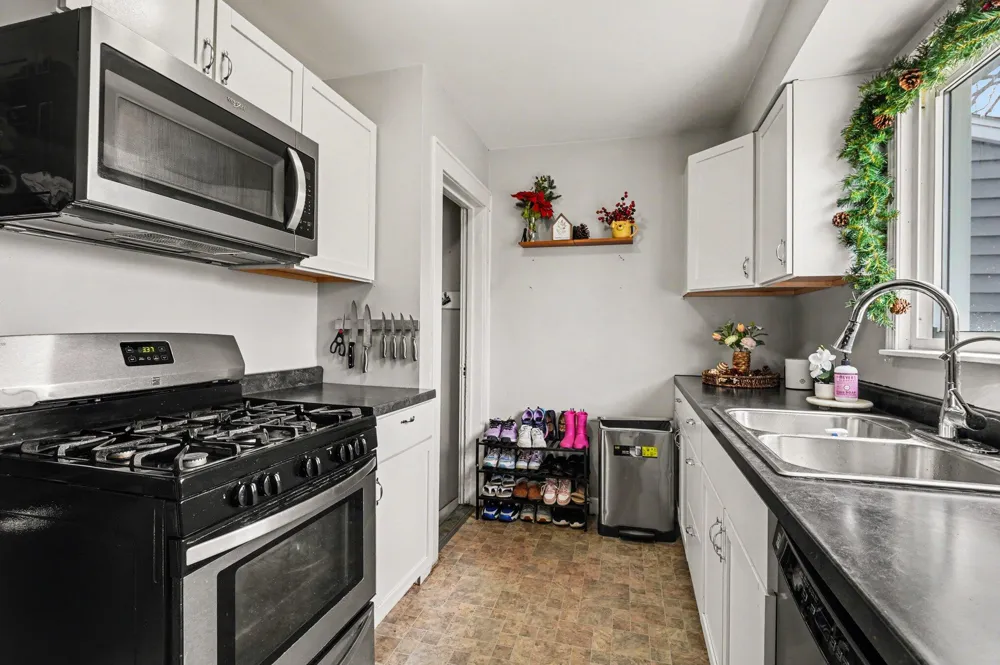2961 W Dickman Road Springfield, MI 49037