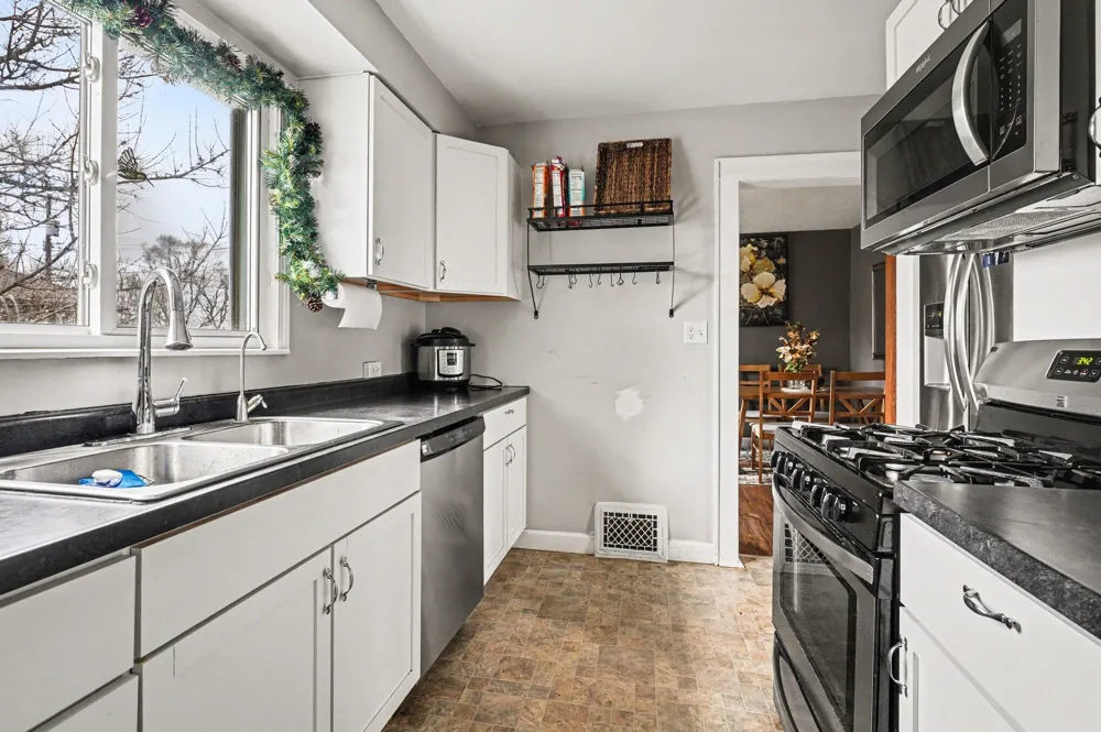 2961 W Dickman Road Springfield, MI 49037