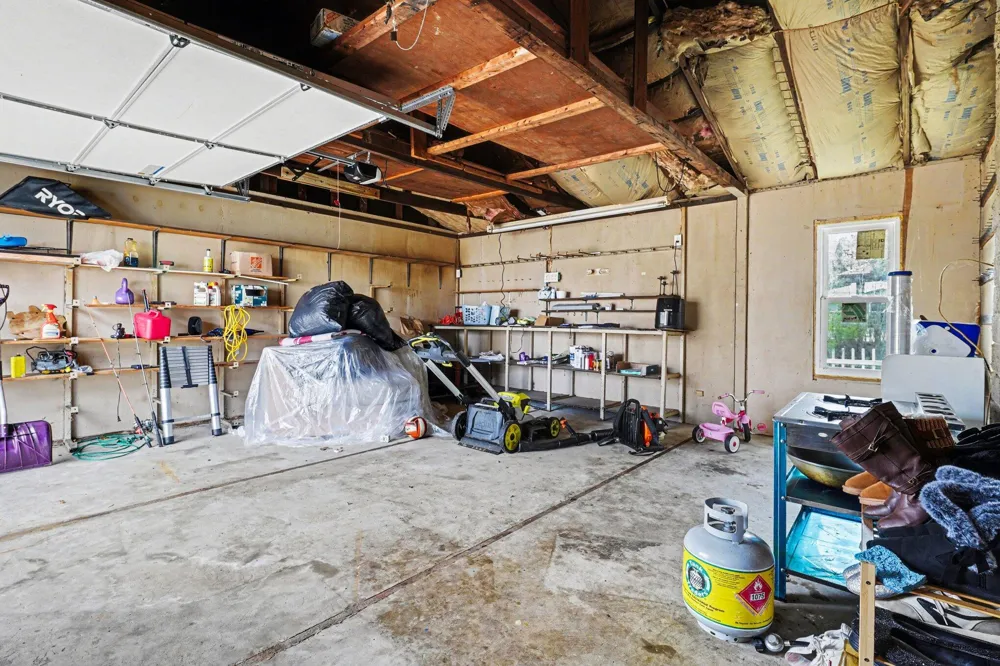 2961 W Dickman Road Springfield, MI 49037