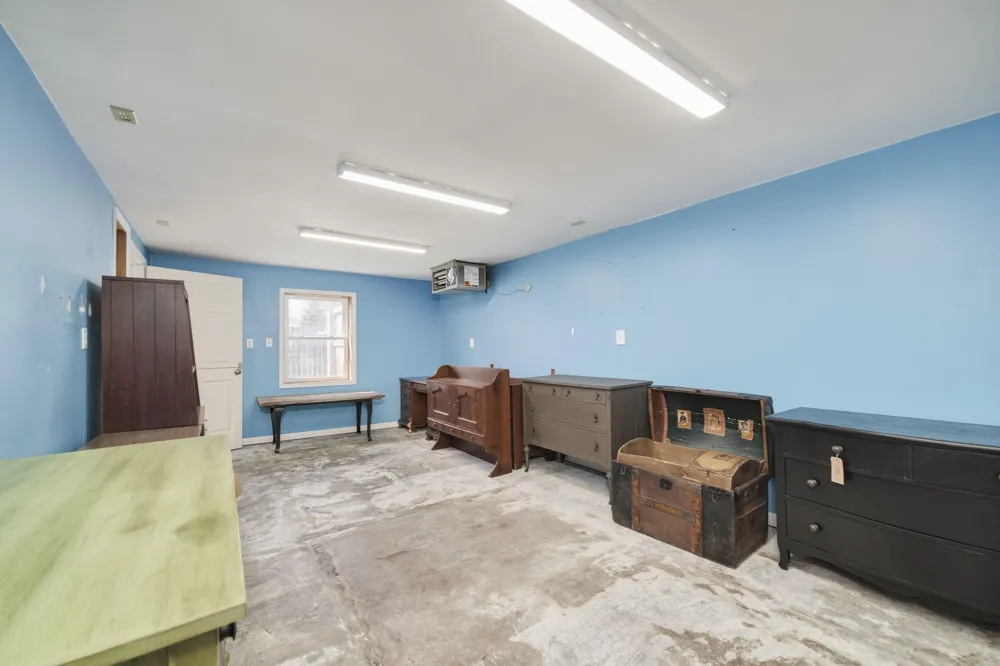 4990 Main Street Onekama, MI 49675