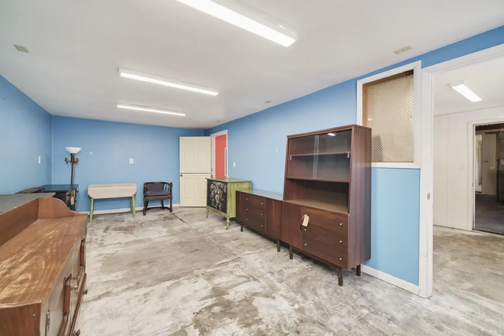 4990 Main Street Onekama, MI 49675