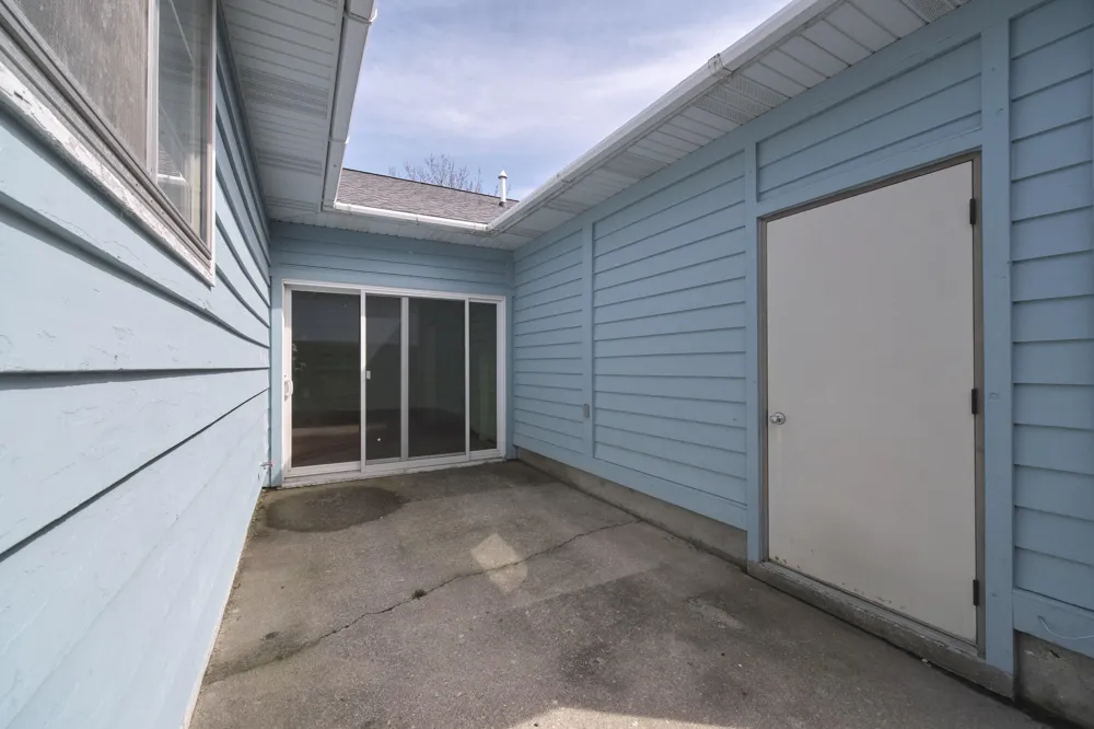 4990 Main Street Onekama, MI 49675