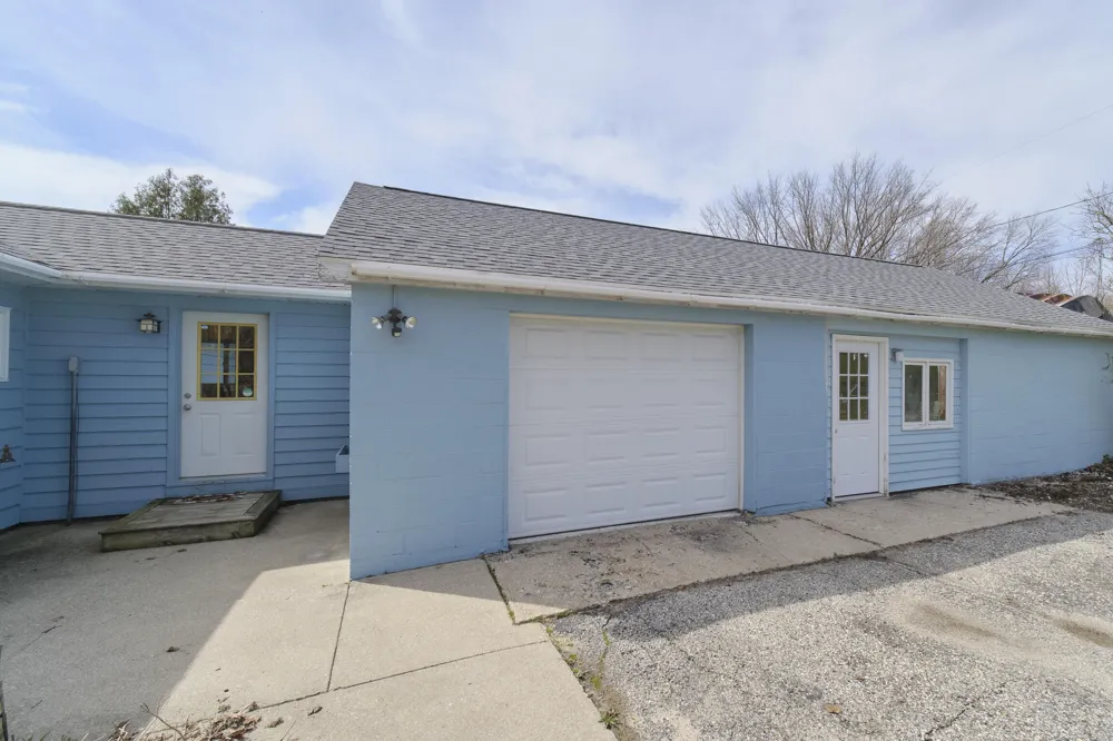 4990 Main Street Onekama, MI 49675