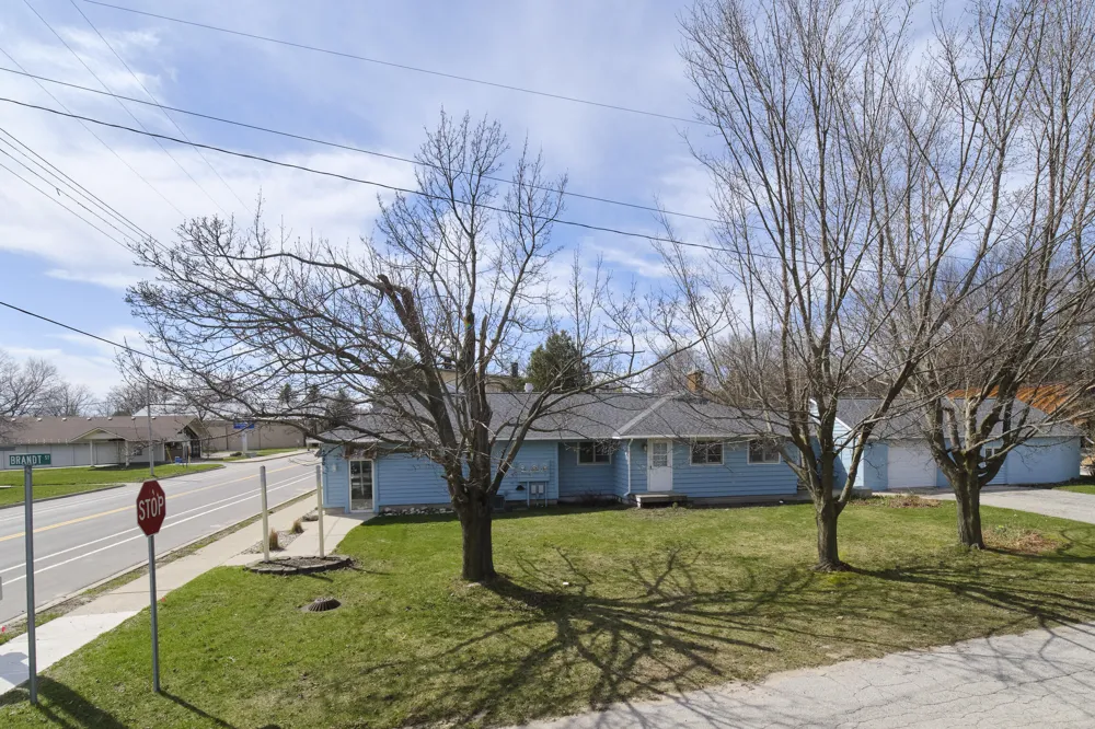 4990 Main Street Onekama, MI 49675