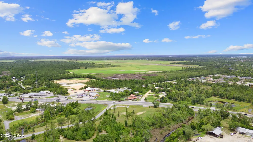 74017415 FL-77 Southport, FL 32409