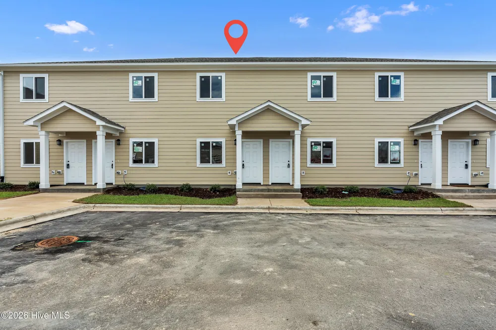 650 Cedar Point Boulevard #F3 Cedar Point, NC 28584