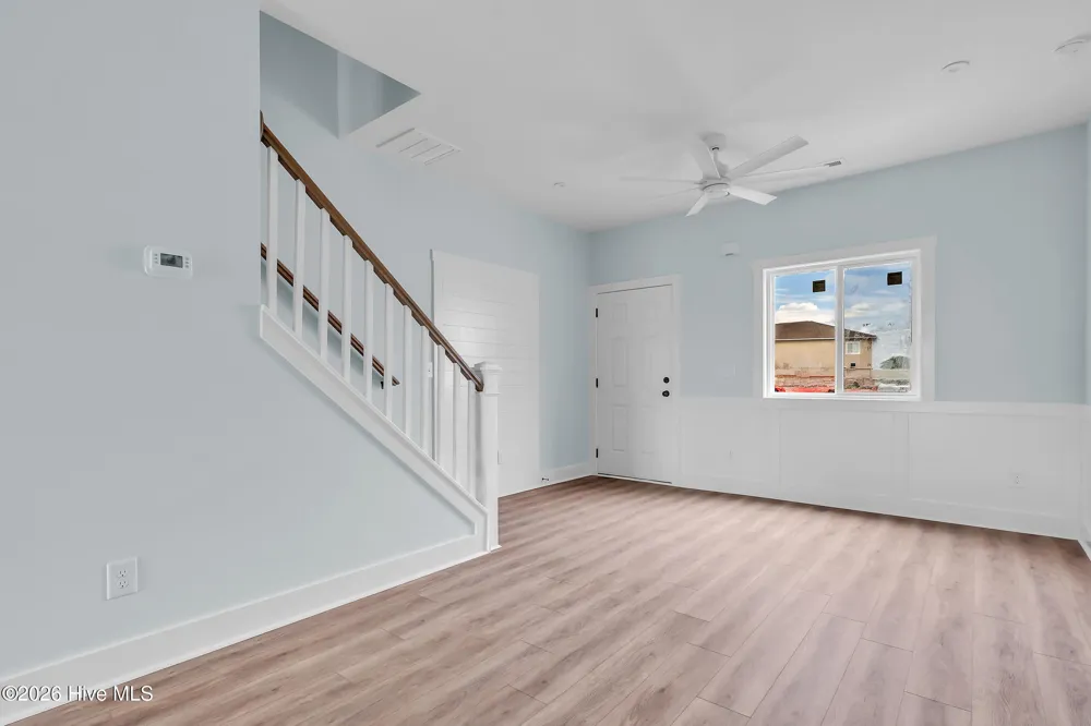 650 Cedar Point Boulevard #H5 Cedar Point, NC 28584