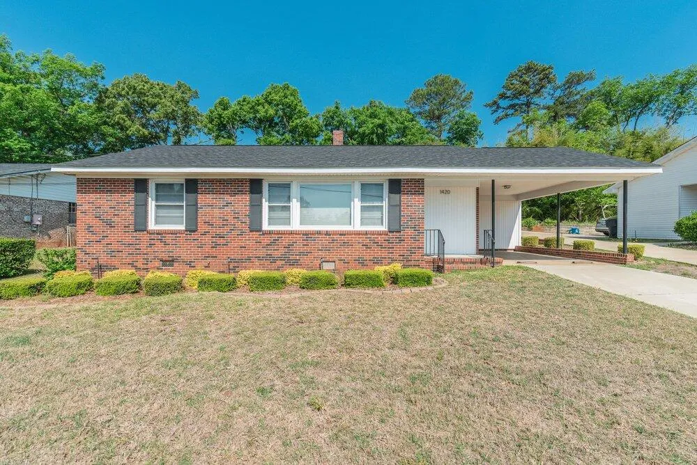 1420 Waccamaw Drive