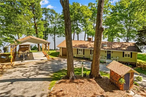 395 Rendleman Drive