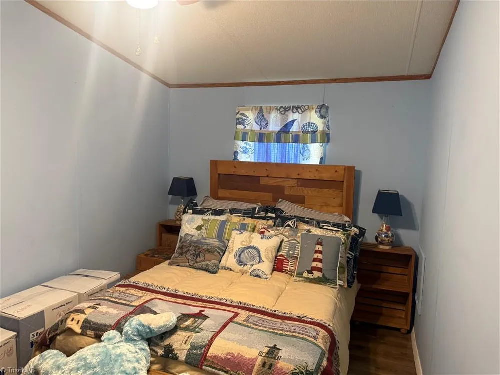 231 CP Riddle Trail Mount Airy, NC 27030