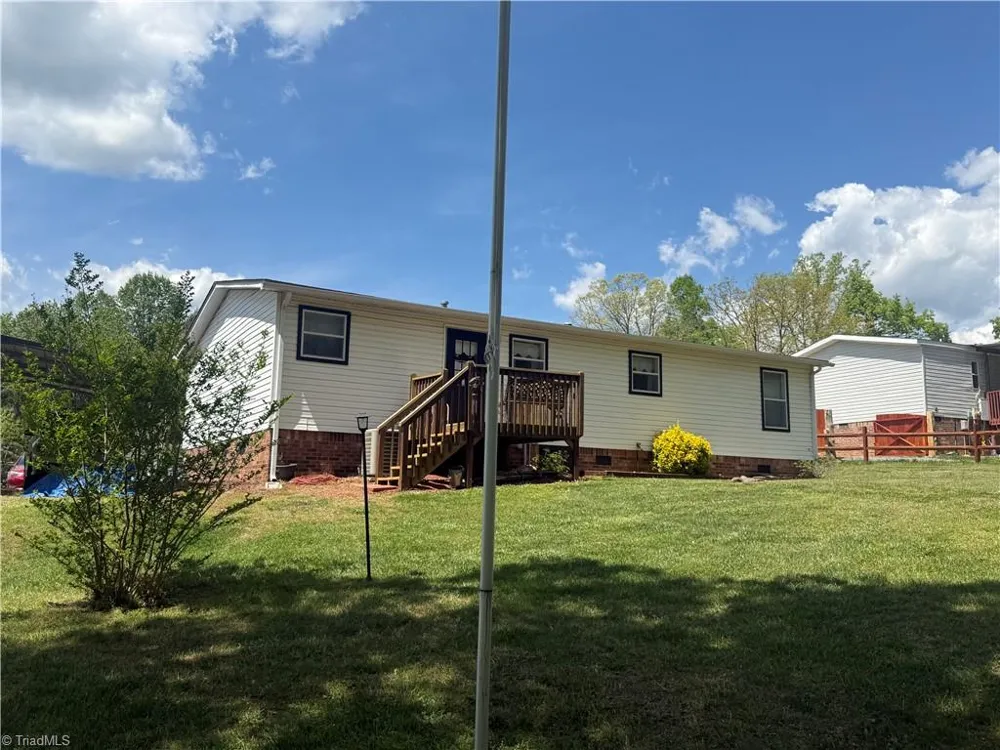 231 CP Riddle Trail Mount Airy, NC 27030