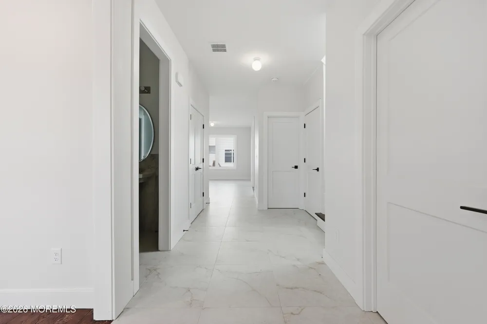 193 Colonial Drive Lakewood, NJ 08701