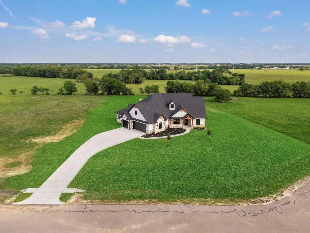 4602 Wesson Drive Bryan, TX 77808