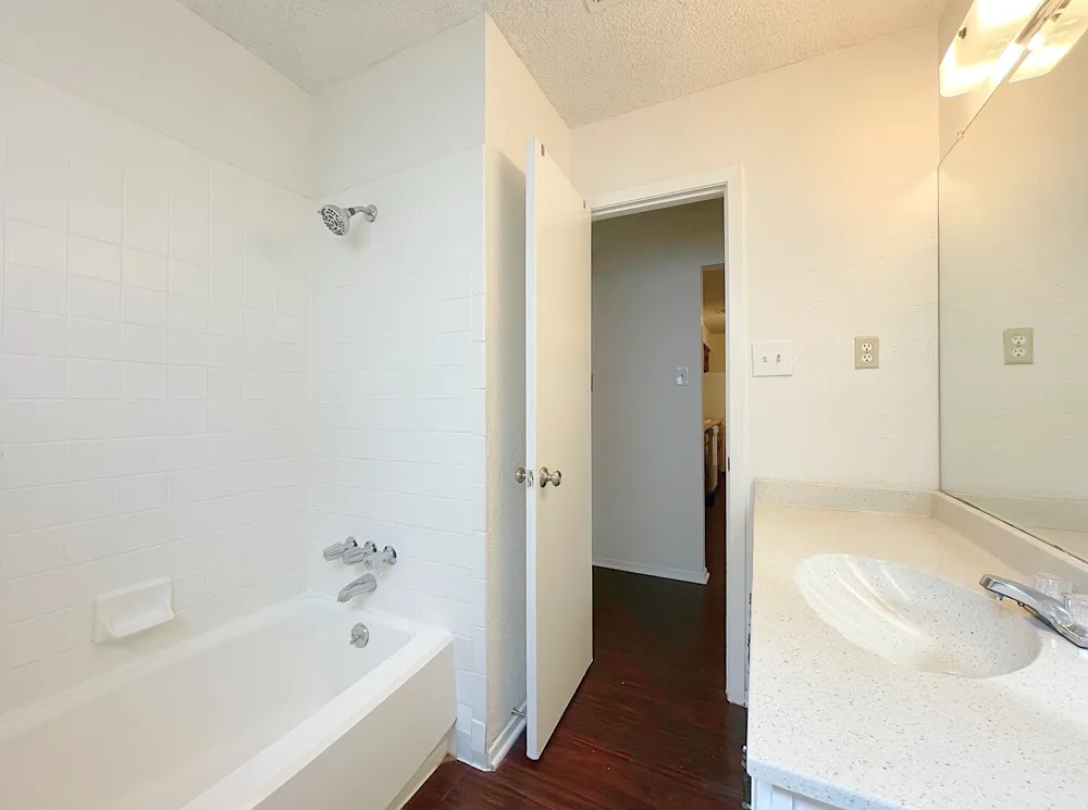 656 Mairo Street Austin, TX 78748
