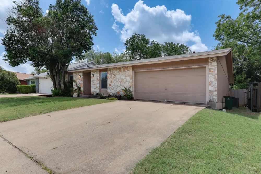 656 Mairo Street Austin, TX 78748