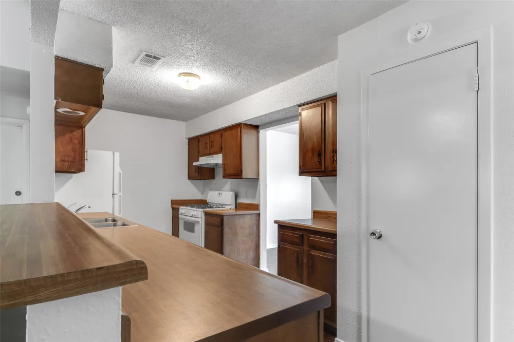 656 Mairo Street Austin, TX 78748