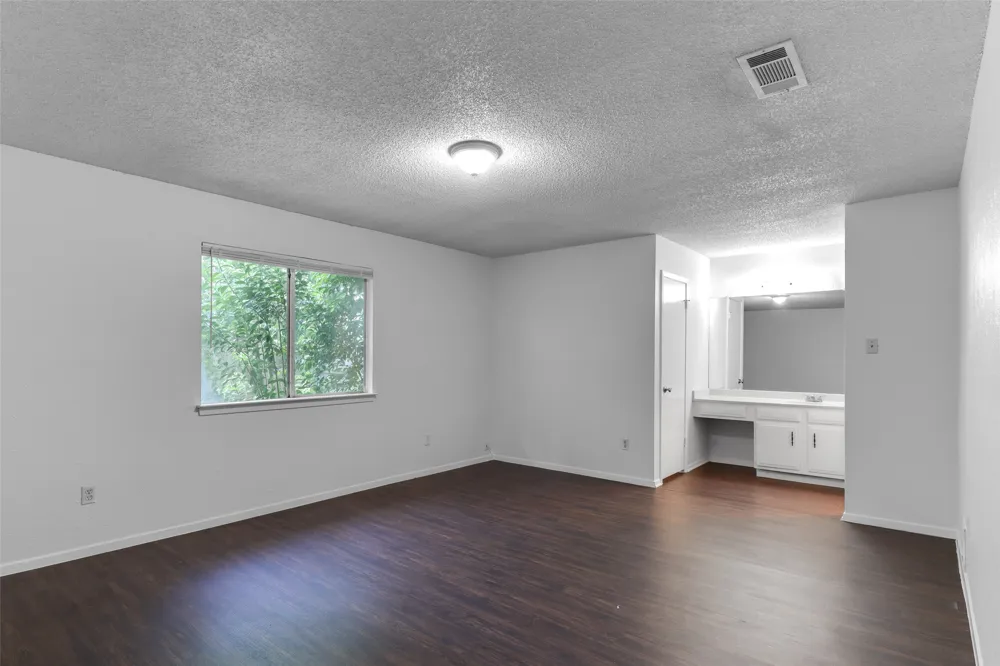 656 Mairo Street Austin, TX 78748