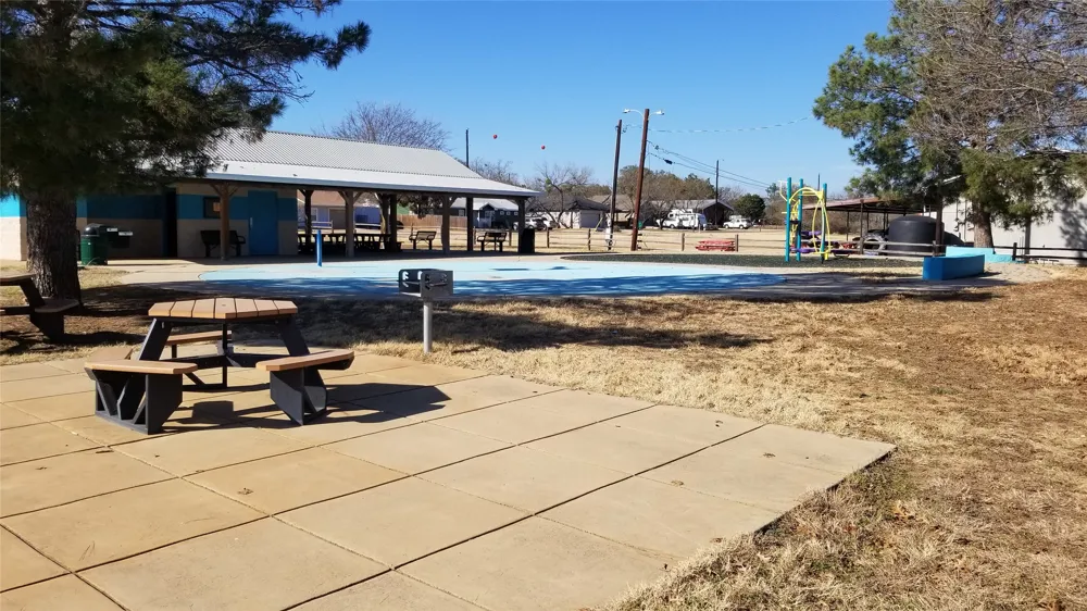 722 Pecan Lane Cottonwood Shores, TX 78657