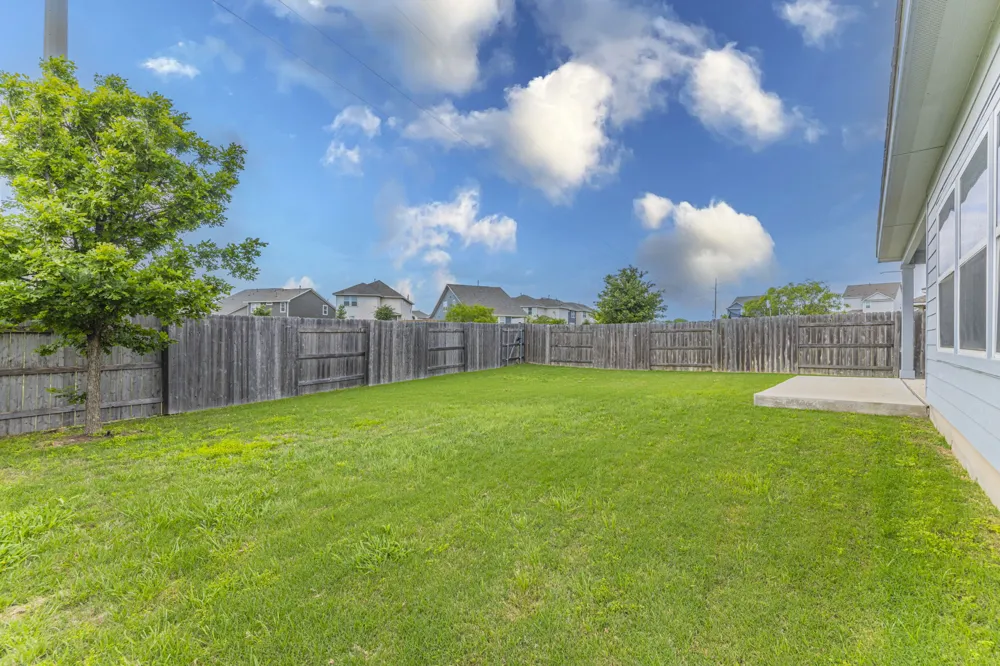 121 Mountain Sage Loop Liberty Hill, TX 78642