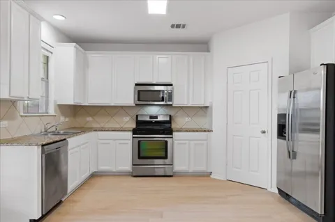 14815 Avery Ranch Boulevard #302