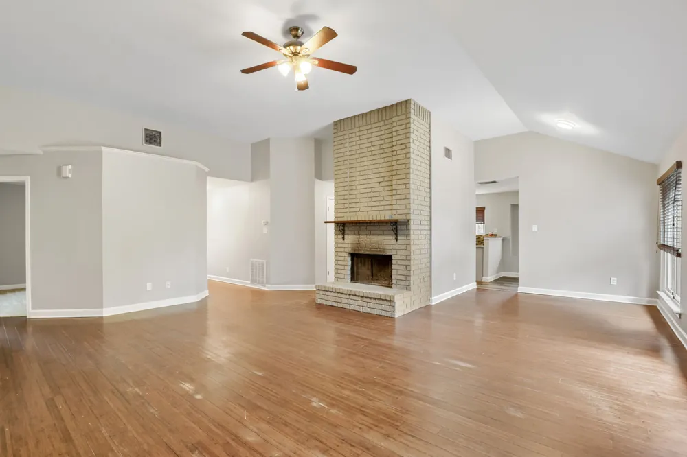 409 Kathleen Lane Leander, TX 78641