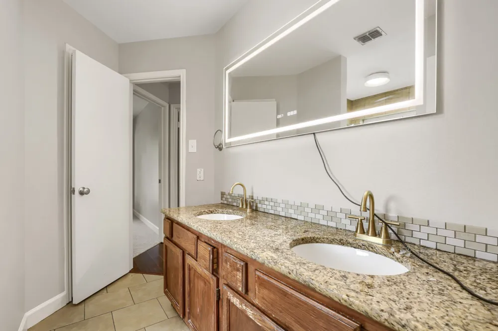409 Kathleen Lane Leander, TX 78641