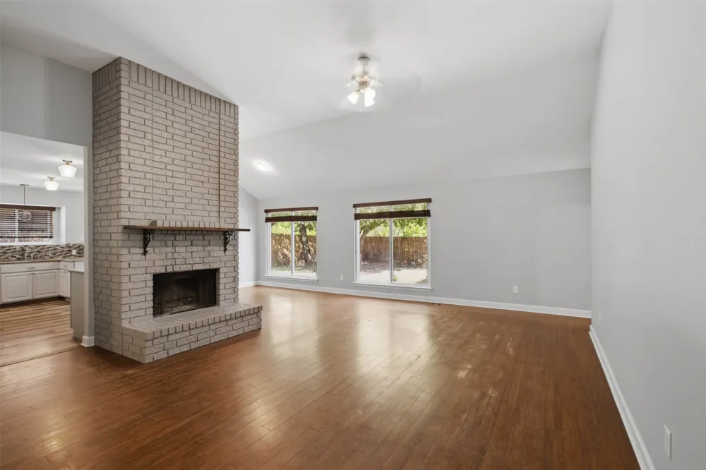 409 Kathleen Lane Leander, TX 78641
