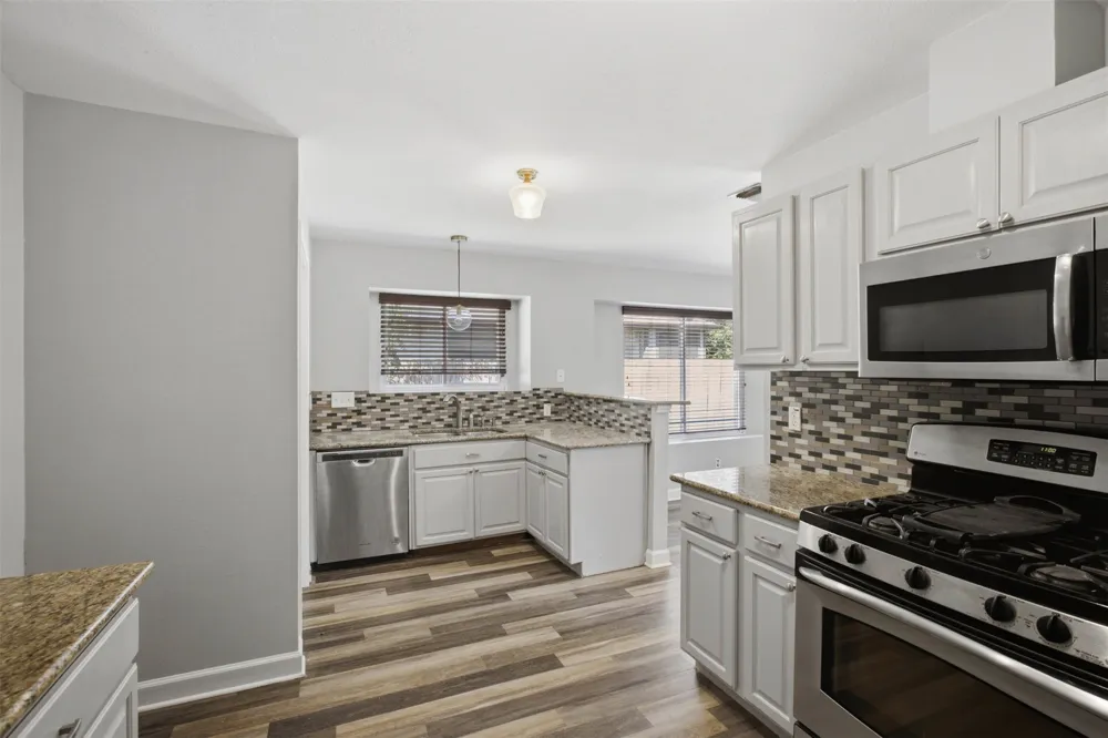 409 Kathleen Lane Leander, TX 78641