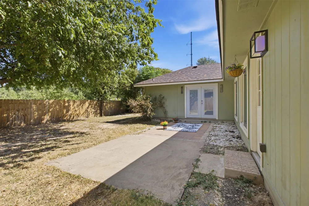 409 Kathleen Lane Leander, TX 78641