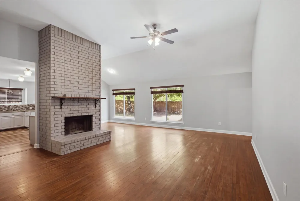 409 Kathleen Lane Leander, TX 78641