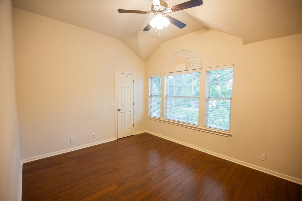 1105 Clemson Cove Pflugerville, TX 78660