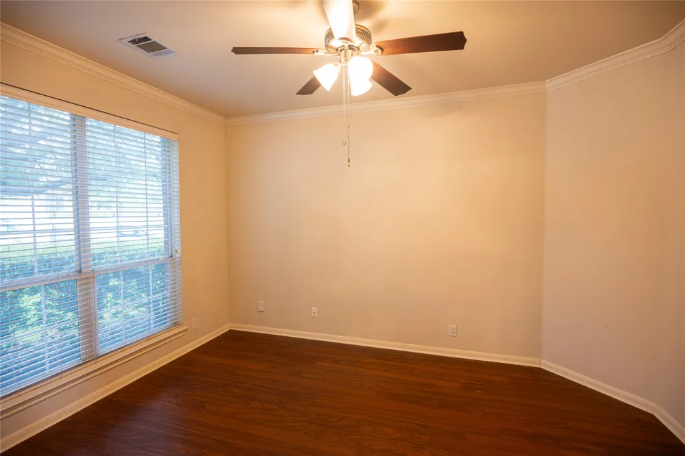 1105 Clemson Cove Pflugerville, TX 78660
