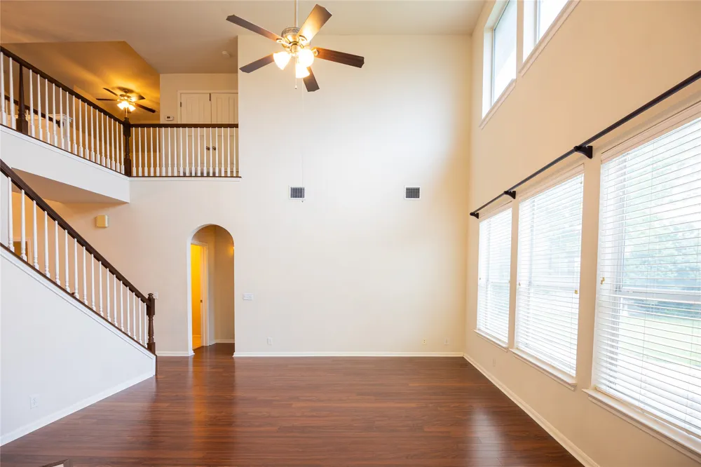 1105 Clemson Cove Pflugerville, TX 78660