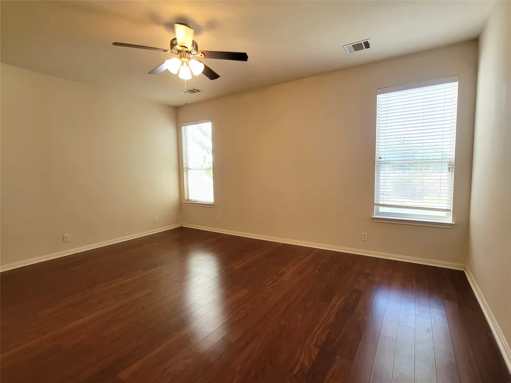 1105 Clemson Cove Pflugerville, TX 78660