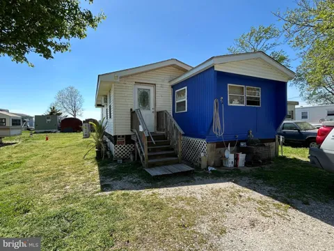 621 FORTESCUE ROAD #B-10