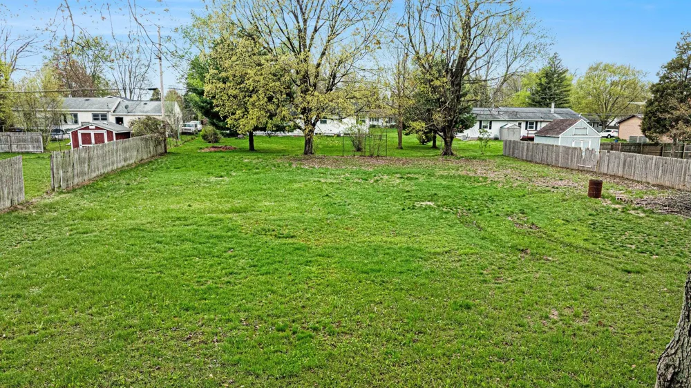 E Tremblay Drive Vicksburg, MI 49097