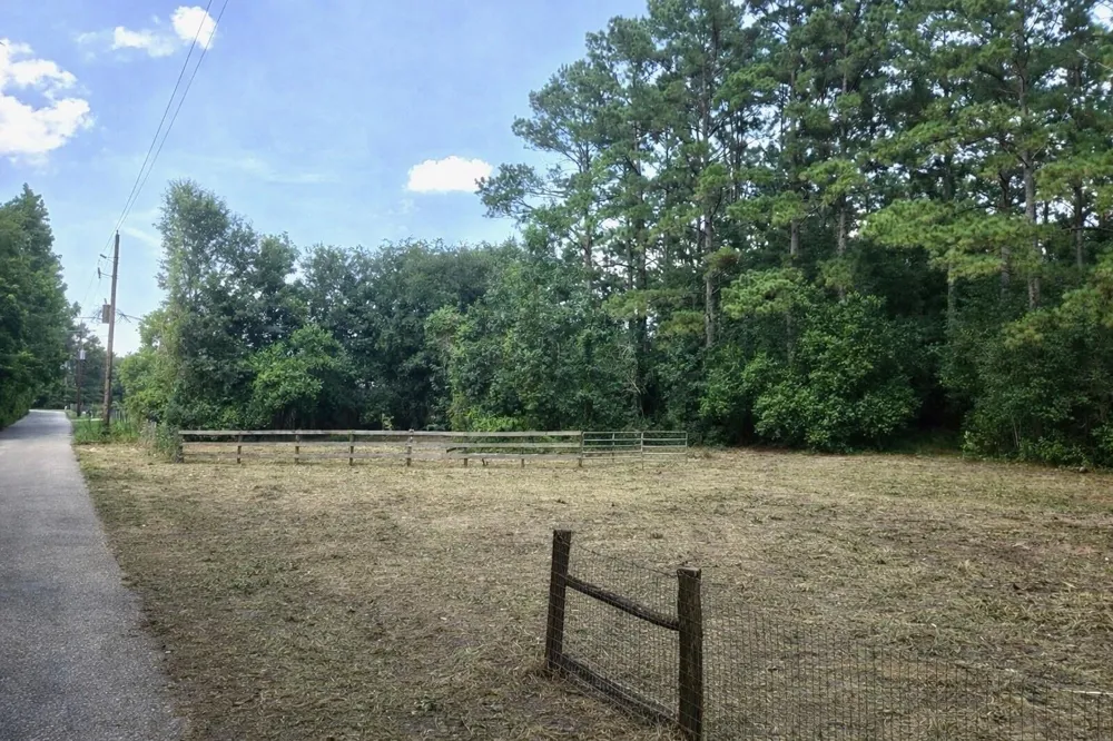 15399 Memorial Drive Splendora, TX 77372