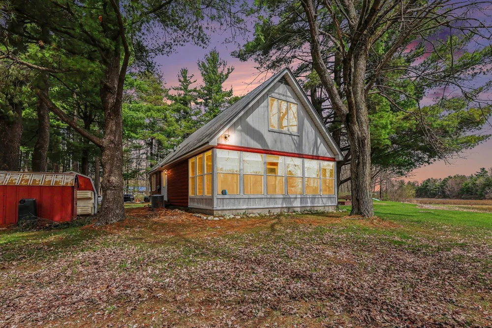 1556 E James Street White Cloud, MI 49349