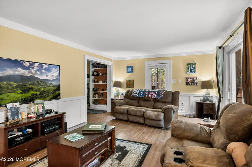 78 Ivins Drive New Egypt, NJ 08533