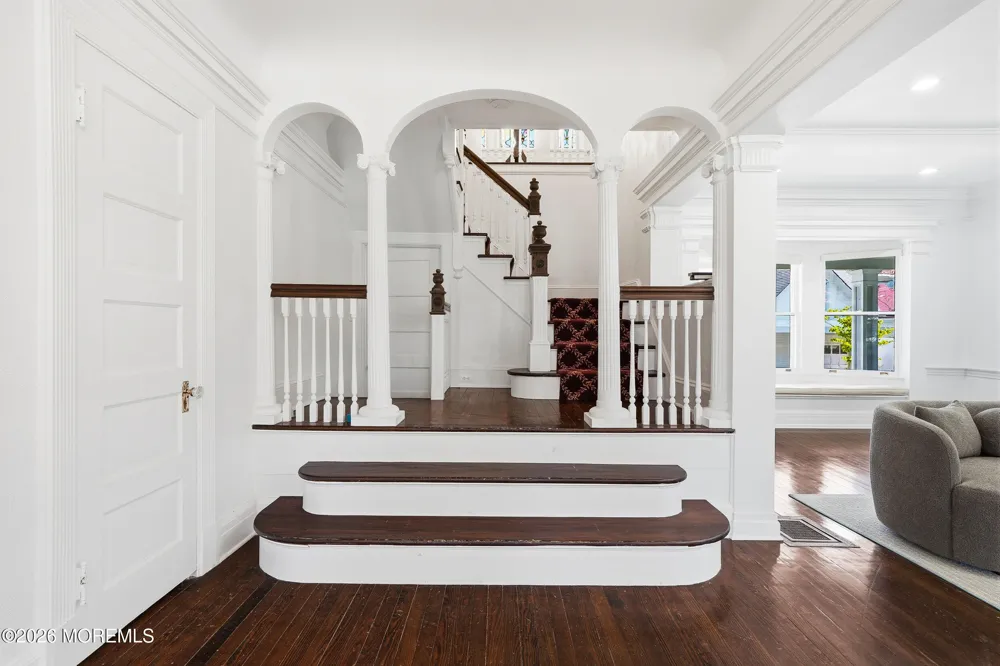 211 Cedar Avenue Allenhurst, NJ 07711