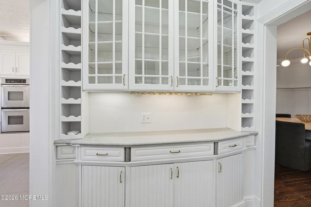 211 Cedar Avenue Allenhurst, NJ 07711