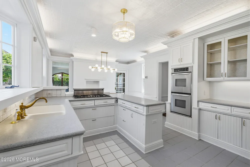 211 Cedar Avenue Allenhurst, NJ 07711