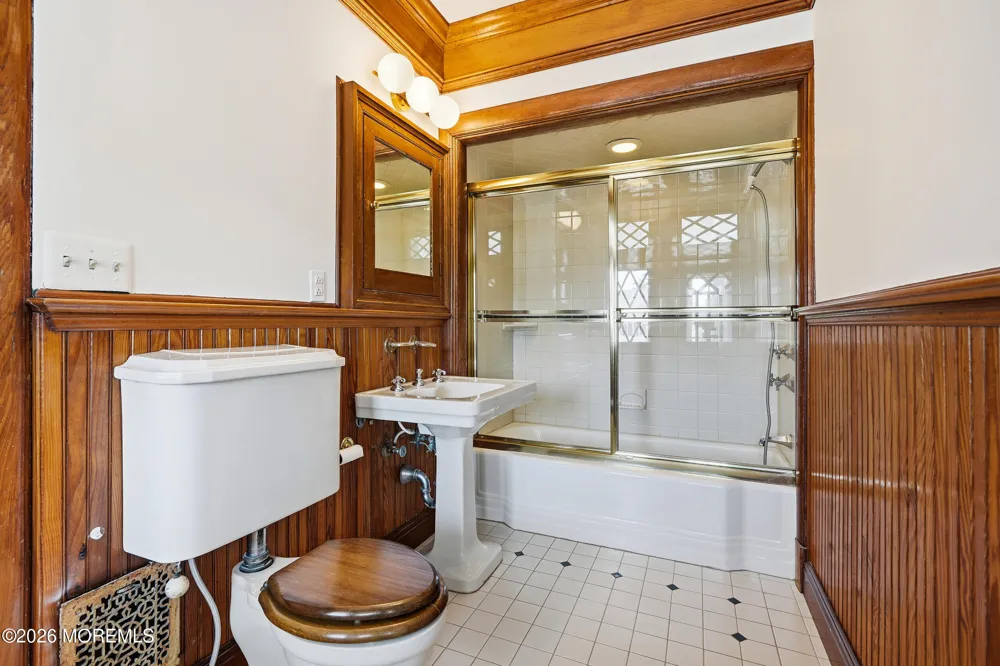 211 Cedar Avenue Allenhurst, NJ 07711
