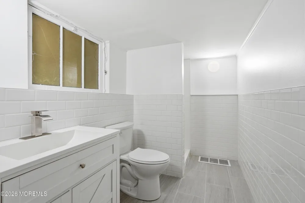 211 Cedar Avenue Allenhurst, NJ 07711